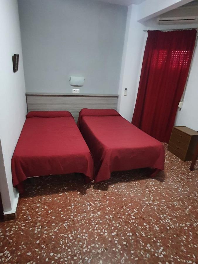 Pension Los Angeles La Puebla de Cazalla Extérieur photo